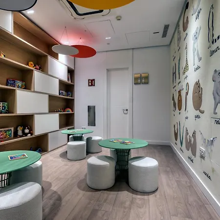 דירה Luxury Front 2 Bed In Towers *