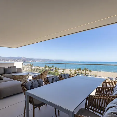 Luxury Front 2 Bed In Towers דירה *