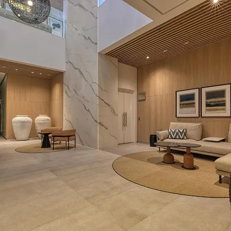 דירה Luxury Front 2 Bed In Towers מאלגה