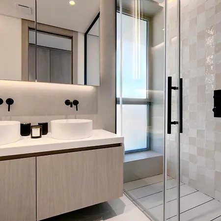 Luxury Front 2 Bed In Towers מאלגה
