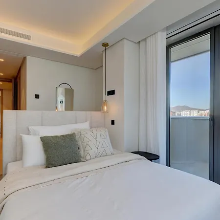 Luxury Front 2 Bed In Towers